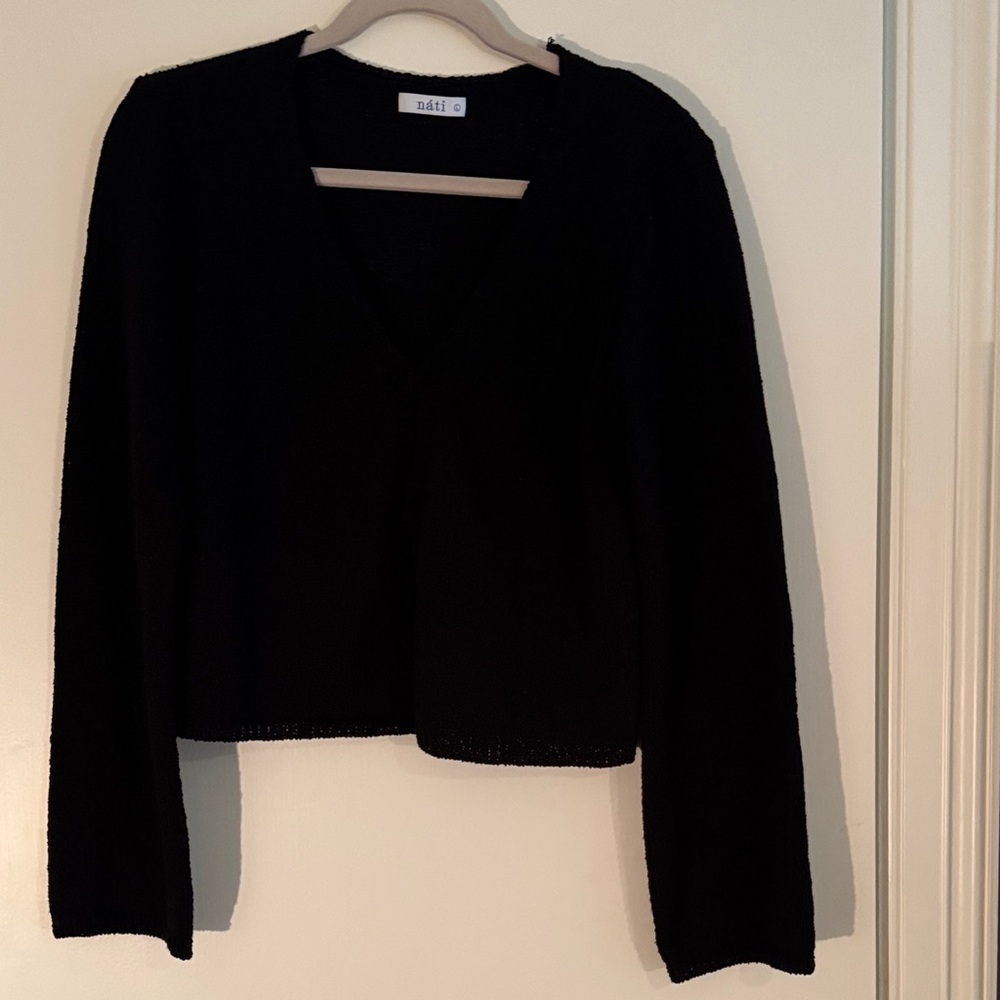 Nati Black V-Neck cardigan